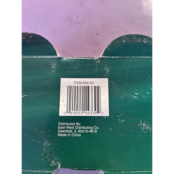 Royal Seasons Stoneware Snowmen Mugs 3 1/8" Set Of 4 Red Rim RN1 Snowflakes - Picture 4 of 5